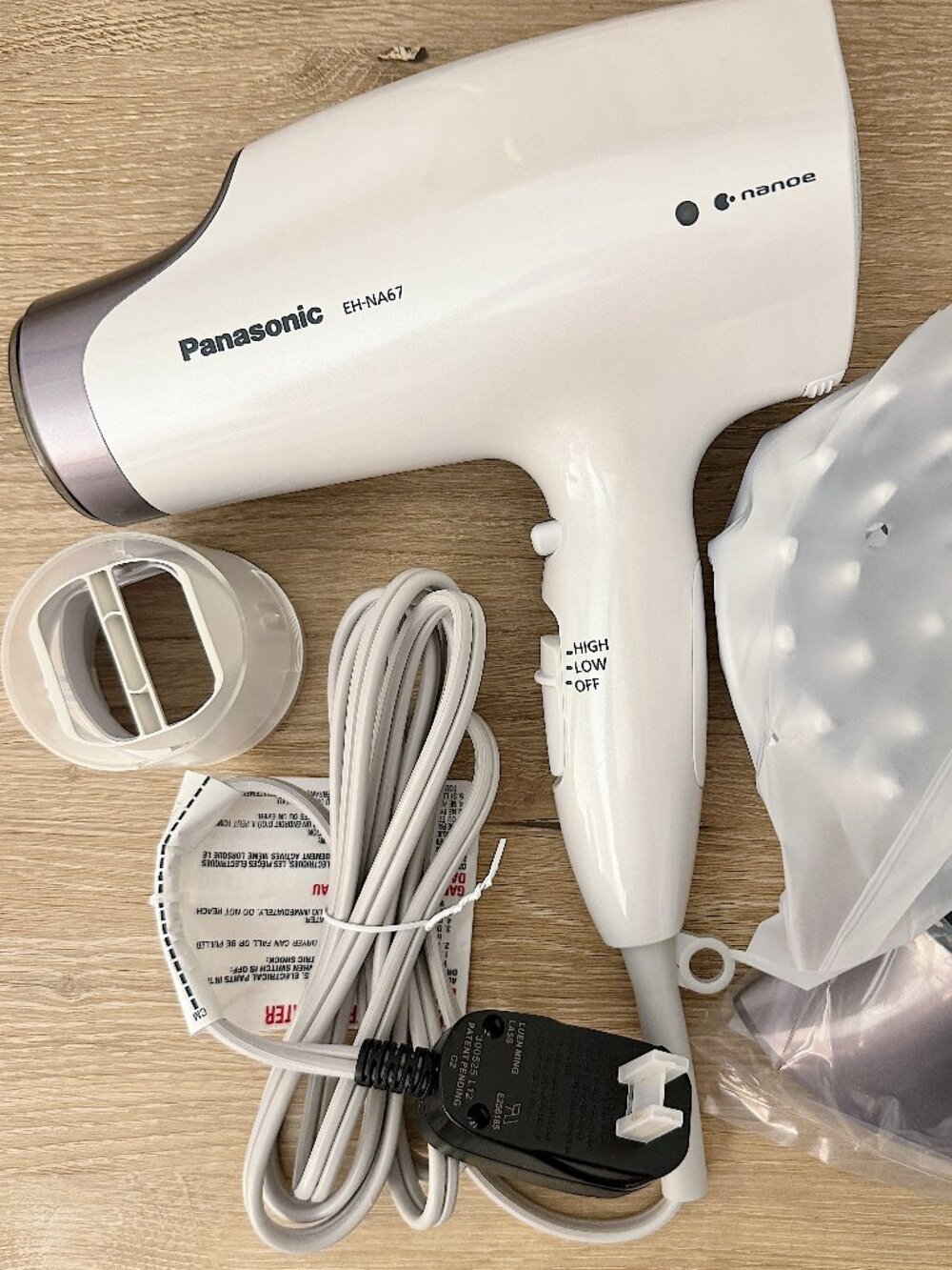Panasonic Nanoe Hair Dryer with Oscillating Quick-Dry Nozzle White EH-NA67